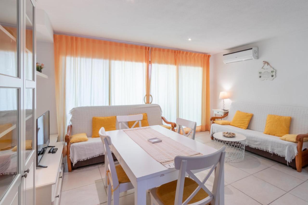 Altea Villa Buraux , Apartamento Con Vistas Al Mar & Parking En El Corazon Del Casco Viejo De Altea Kültér fotó