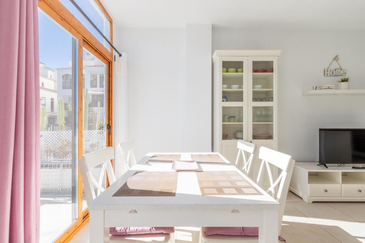Altea Villa Buraux , Apartamento Con Vistas Al Mar & Parking En El Corazon Del Casco Viejo De Altea Kültér fotó